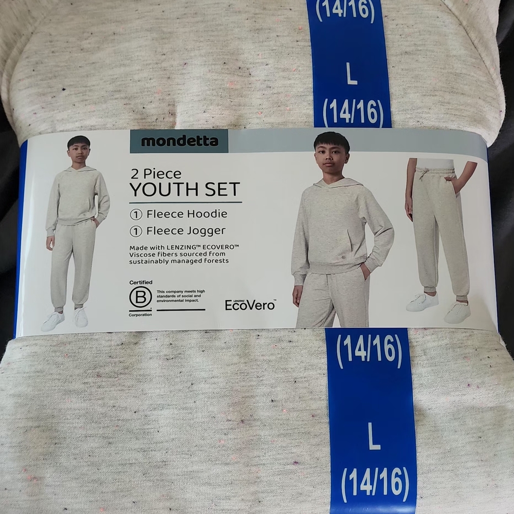 Mondetta Youth Fleece Hoodie and Jogger Set 14/16
